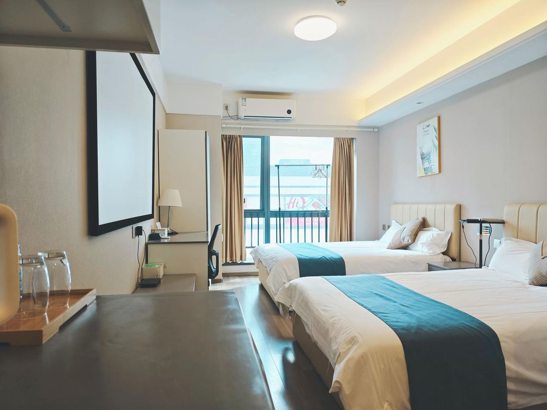 南京輕宿酒店(新城科技園店)