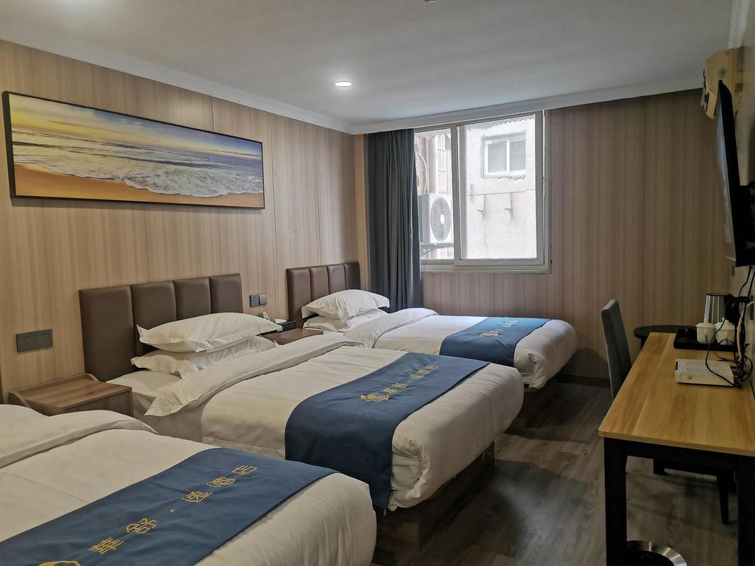 Huashuyi Hostel (Shanghai Kongjiang Road)