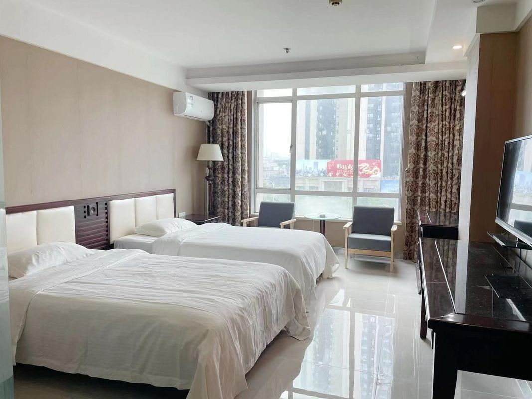 Golden Sea Hotel (Tantou Second Industrial Zone Store)