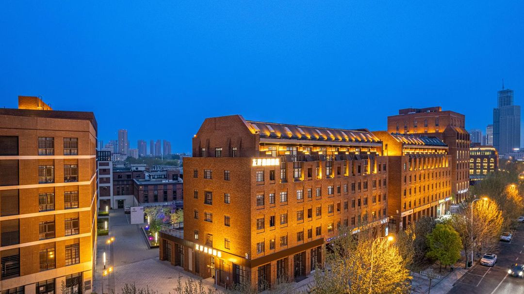 Tian jin zuo an Yibai Hotel