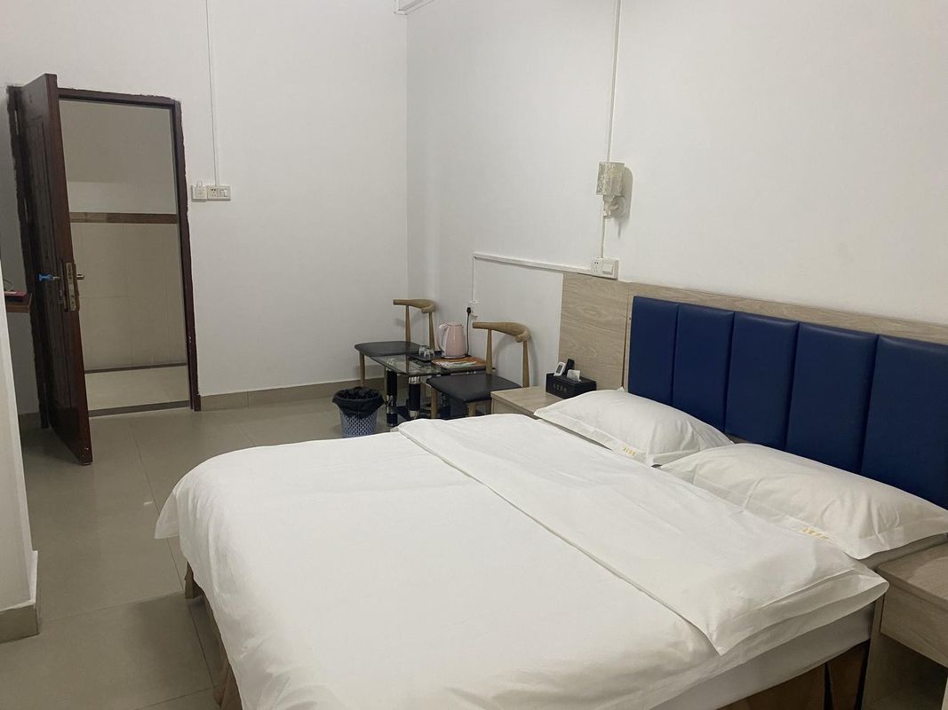 Zhaoqing Laifu Hotel