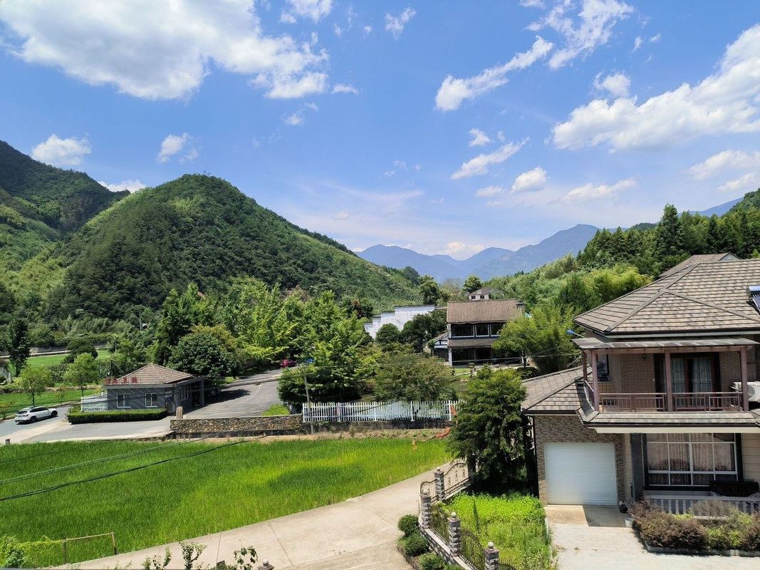 杭州足隱覓月民宿(龍王山店)