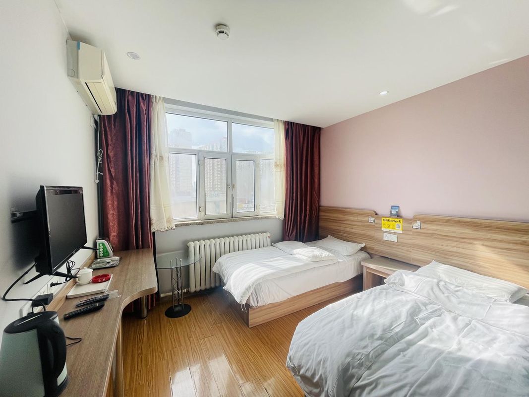 烏魯木齊賓客家快捷賓館(南湖市民廣場店)