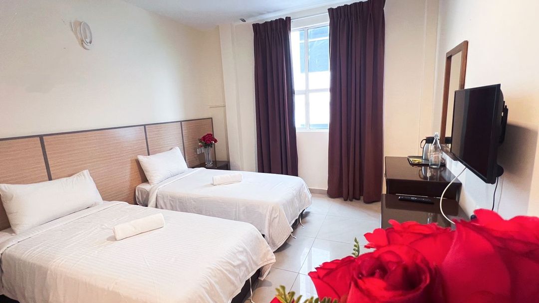 Chariton Hotel Skudai Kiri