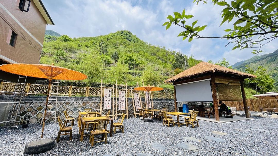 陳家小院·Courtyard綠林野奢親子度假美宿 (杭州清涼峯店)