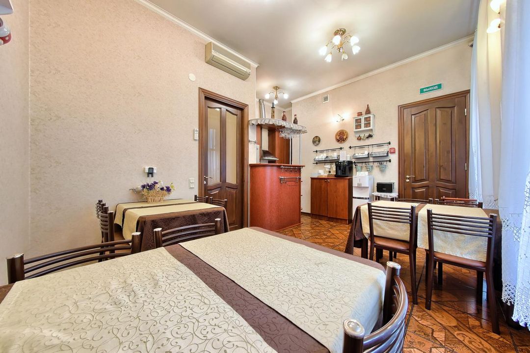 安塔芮絲涅夫斯基前景酒店