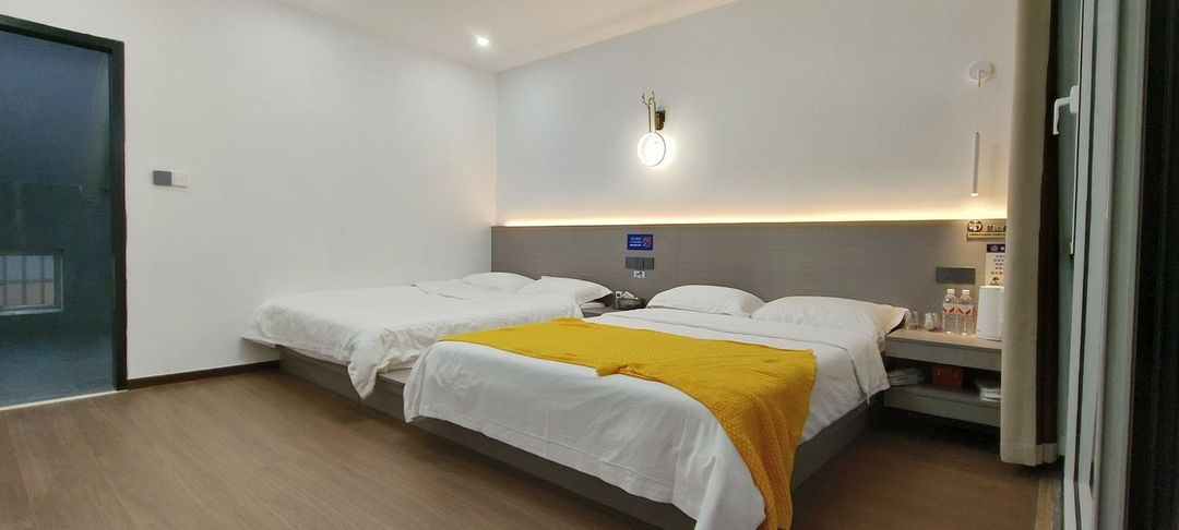 Zheshanhai Homestay (Rizhao Haibin National Forest Park)