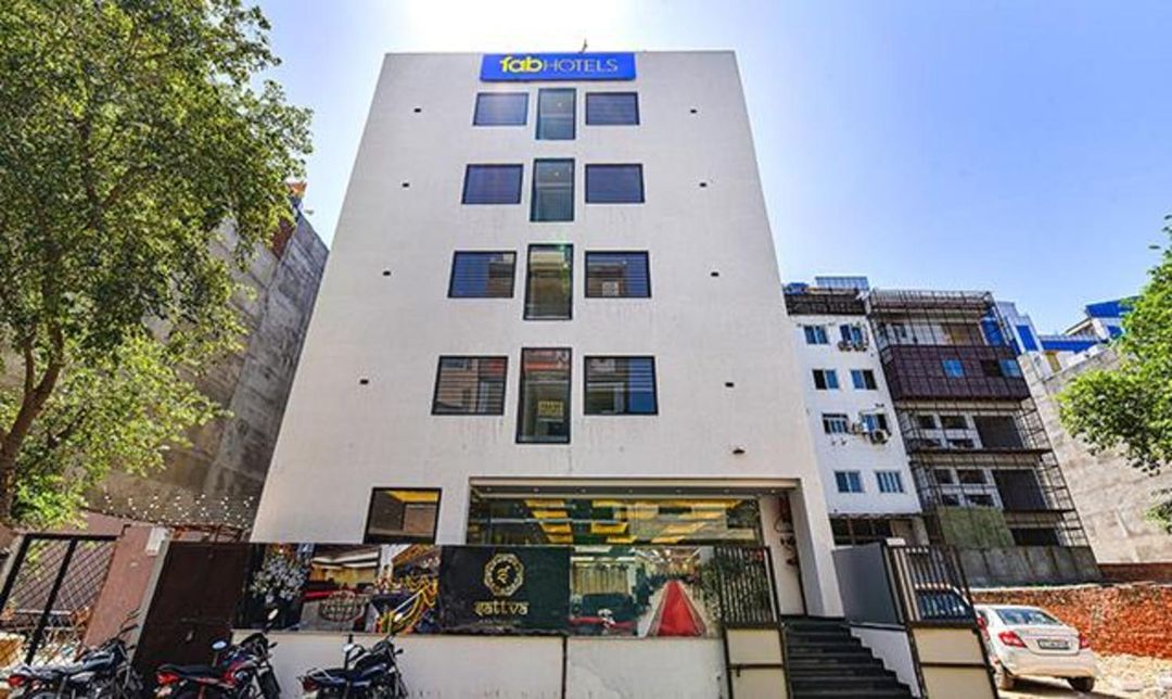 繽旅粉紅城酒店