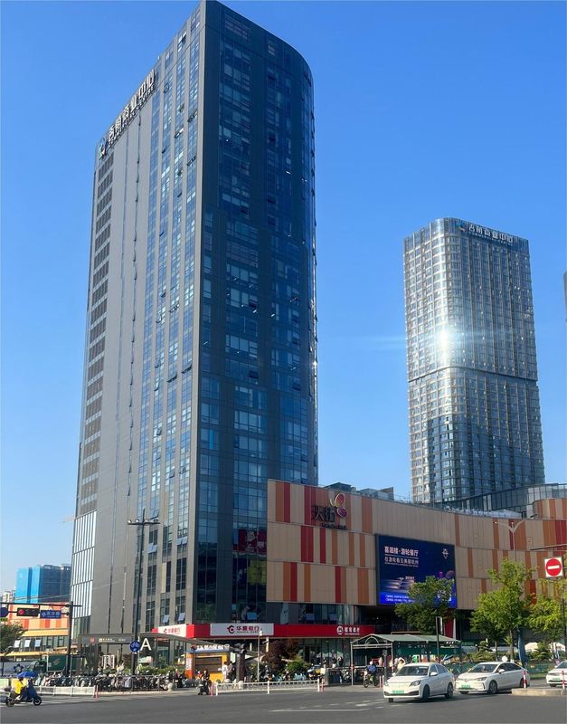 Hangzhou Junyue Hotel (Xiasha University City Gaosha Road Subway Station Store)