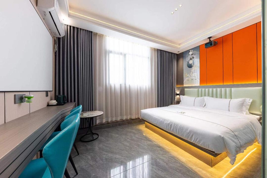 季途美宿(番禺石碁南地鐵站店)