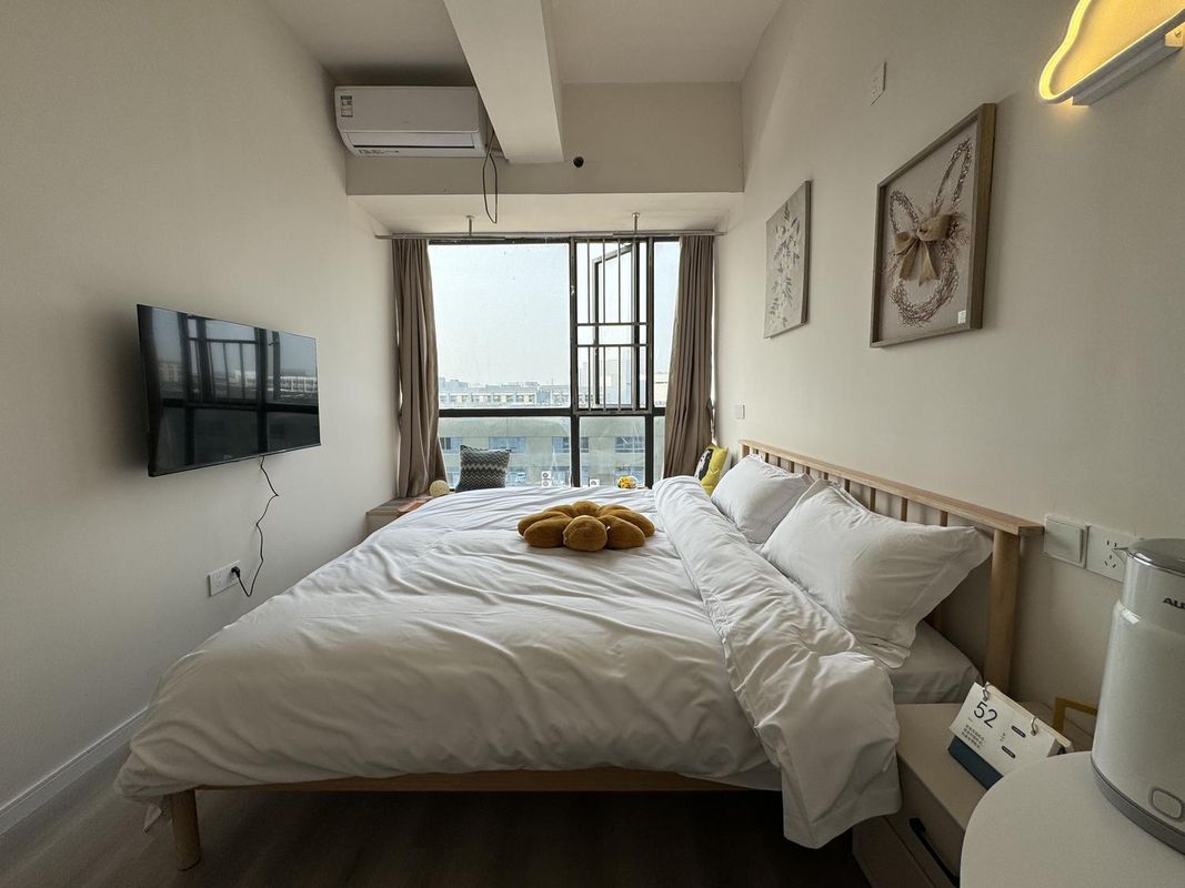 花逸居藝術公寓