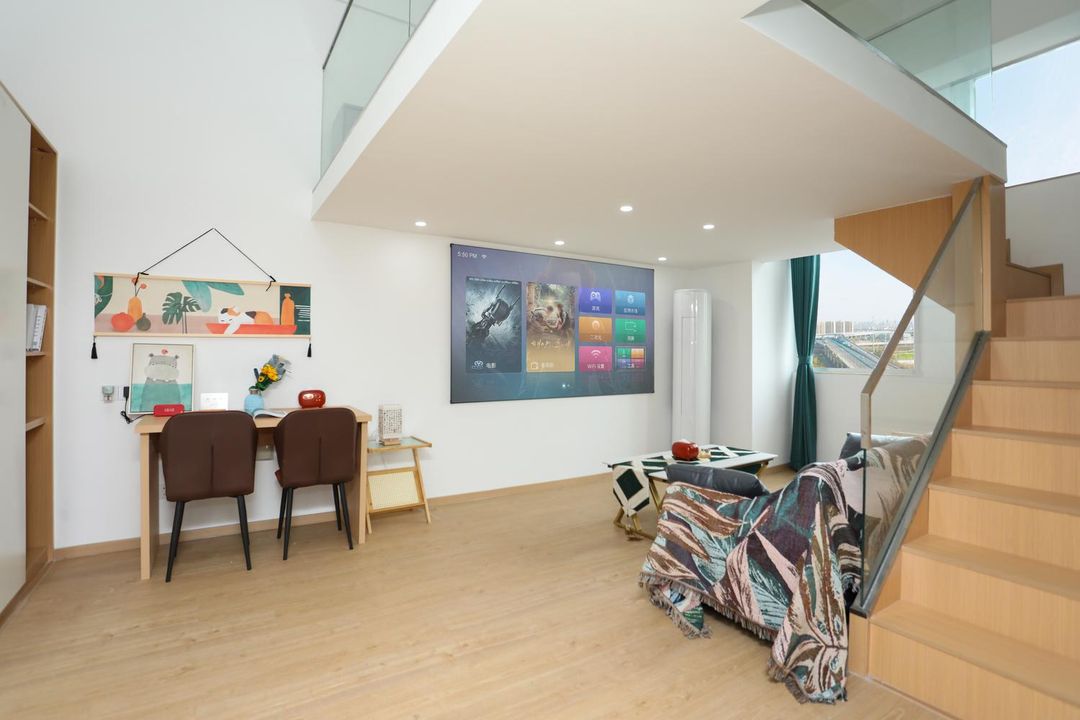 扬州美斯顿影院酒店(蔚蓝大厦店)