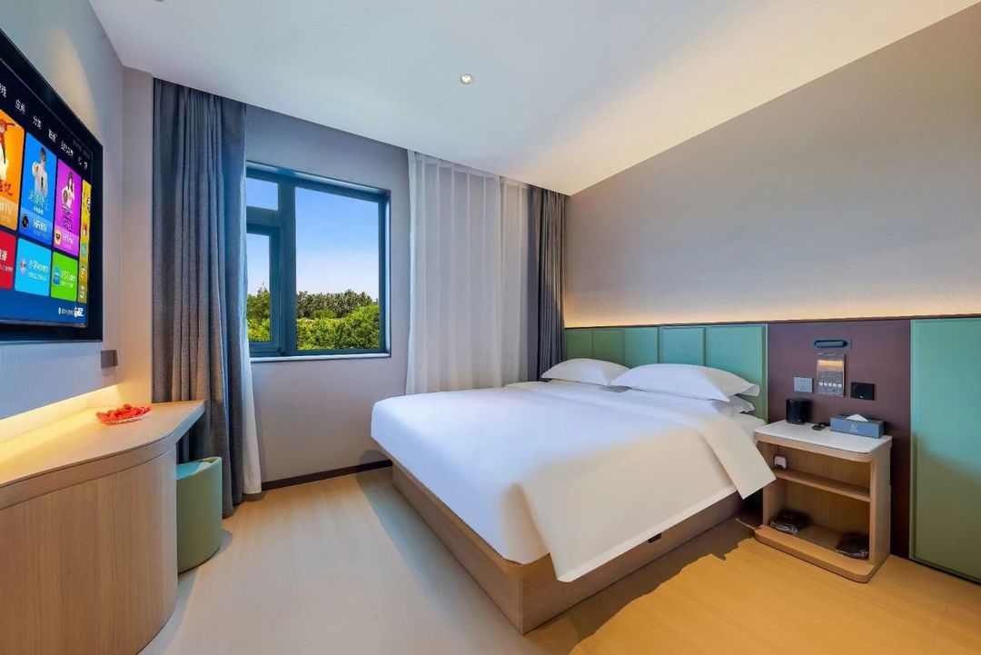 Dijia Light Luxury Hotel (Sanya Bay Railway Station Branch)