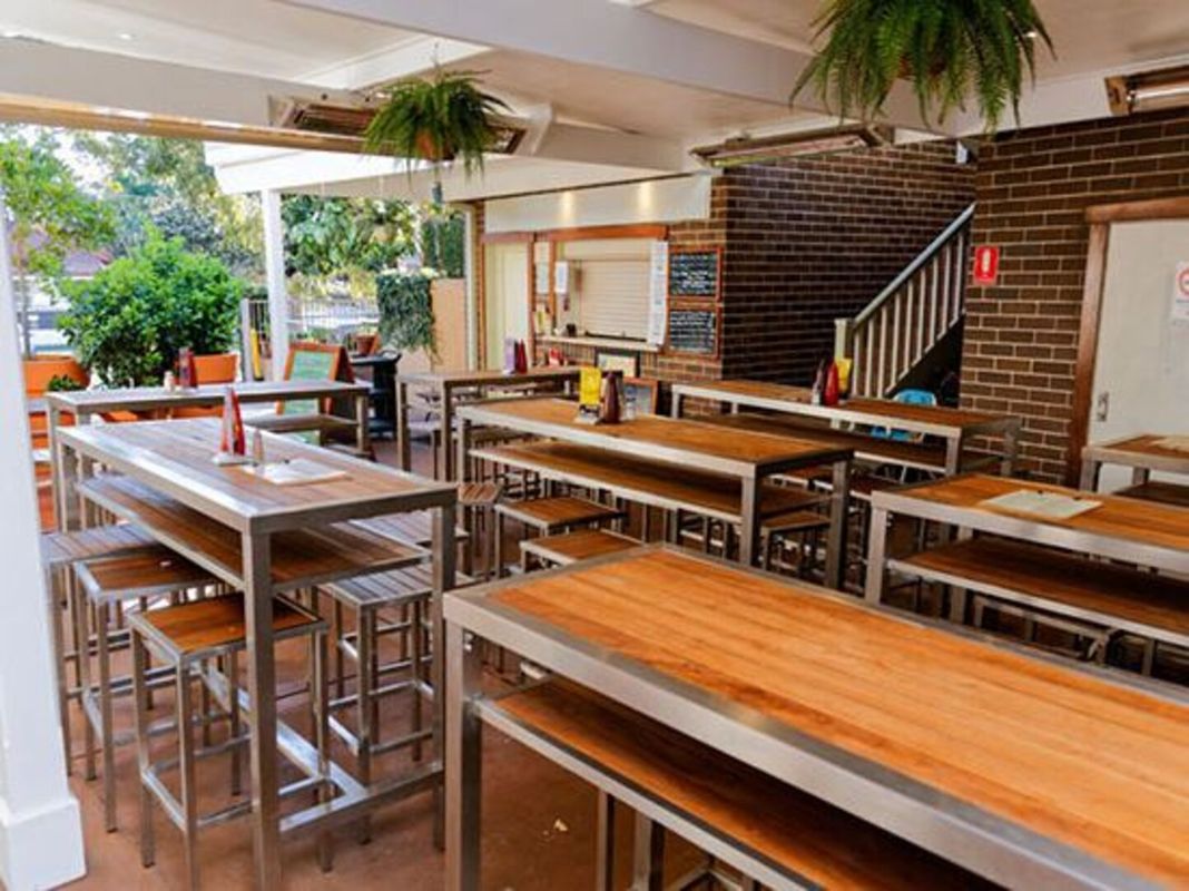 伯特尼庫克船長酒店