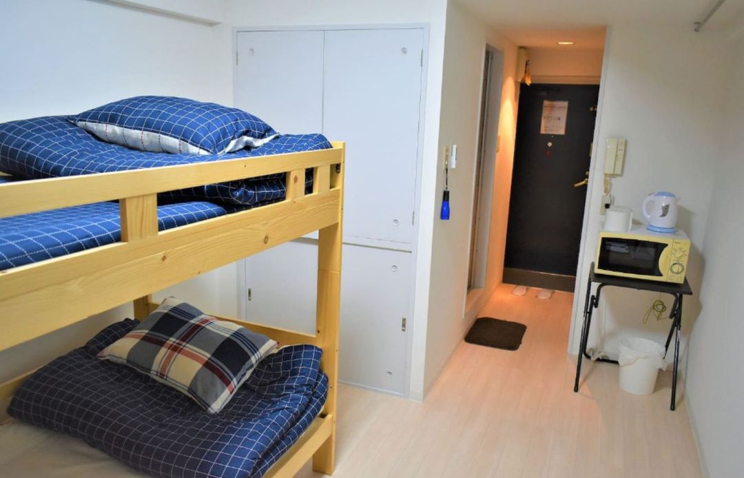 10 Min to Datong Station, Baishi 402 Homestay