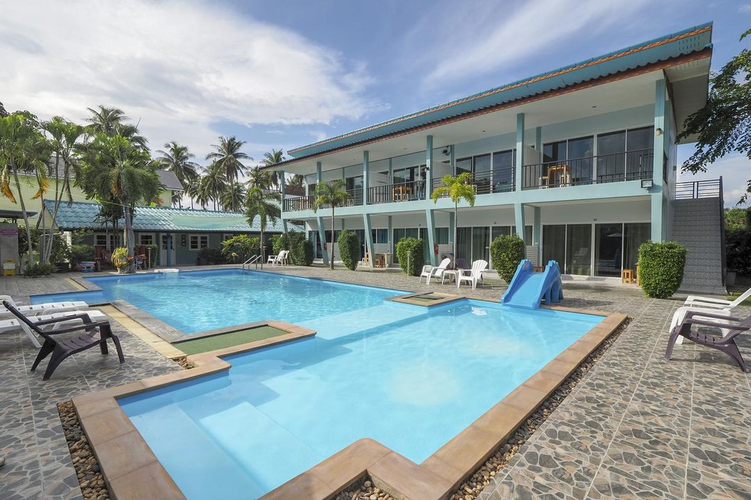 OYO 1124 Sinaree Resort