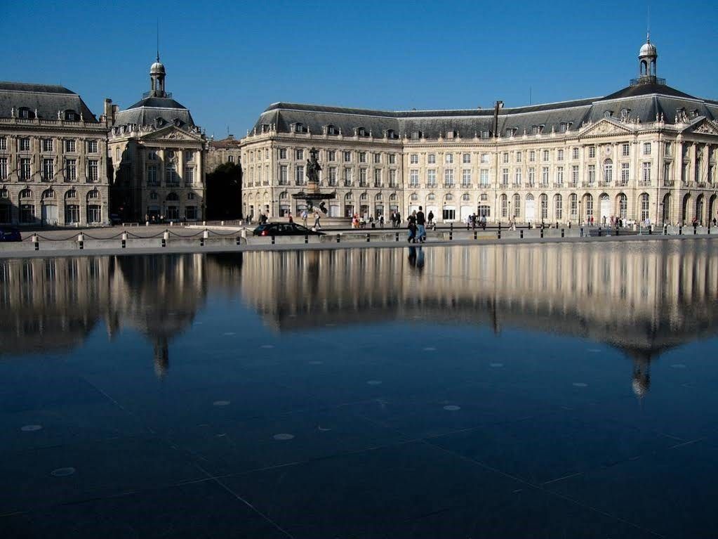 Les Séraphines Bed N Business