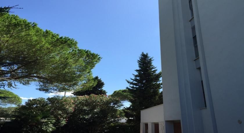 艾福特卡姆拉比薩旅館