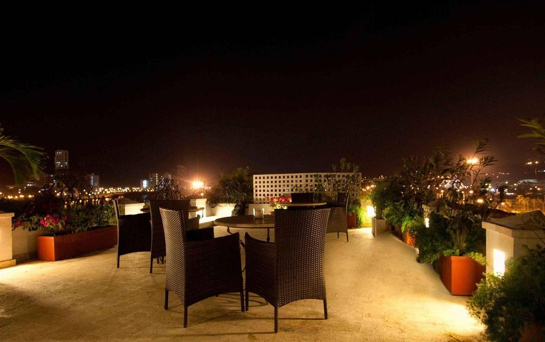 聖佩德羅套房酒店