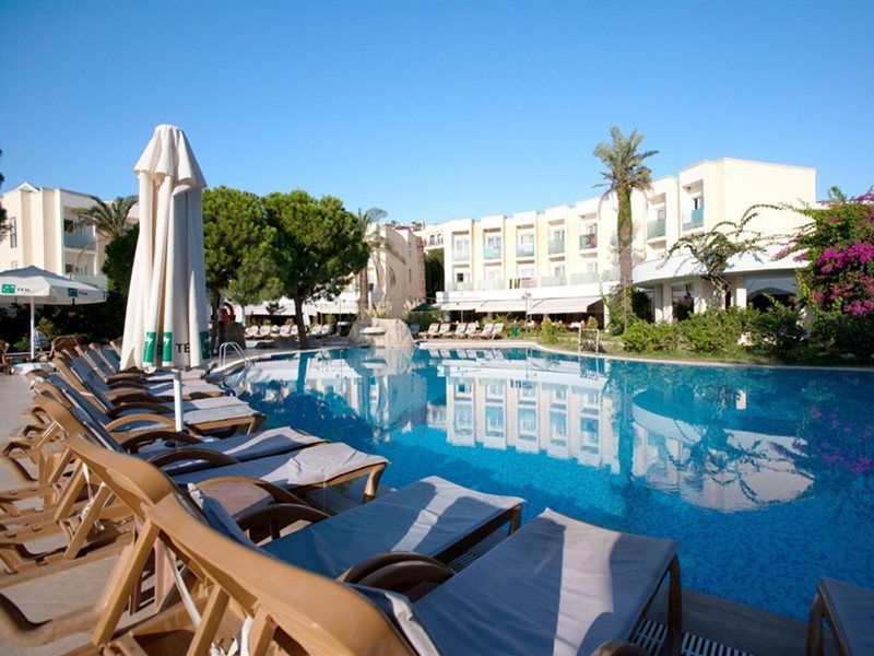 皇家棕櫚海灘酒店