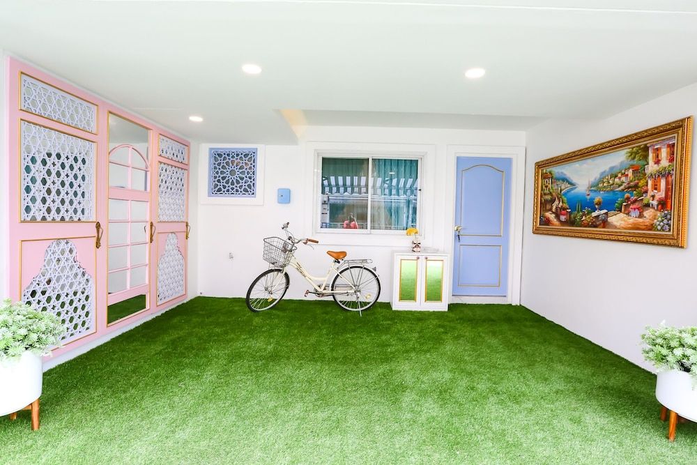 曼谷薩拜空間酒店