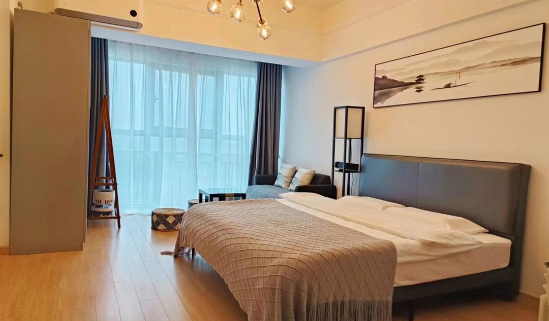 柏舟设计民宿(西安金辉广场店)