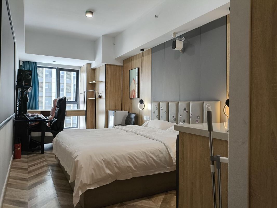 南京神速電競酒店(萬達茂店)