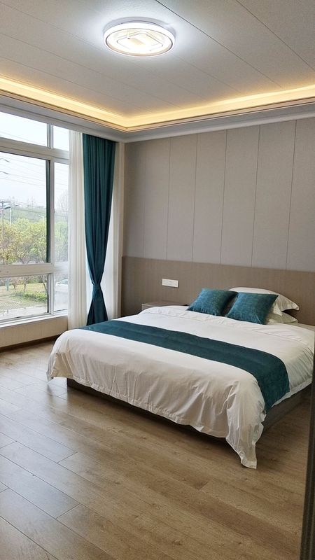 Lingling Hotel and Guesthouse