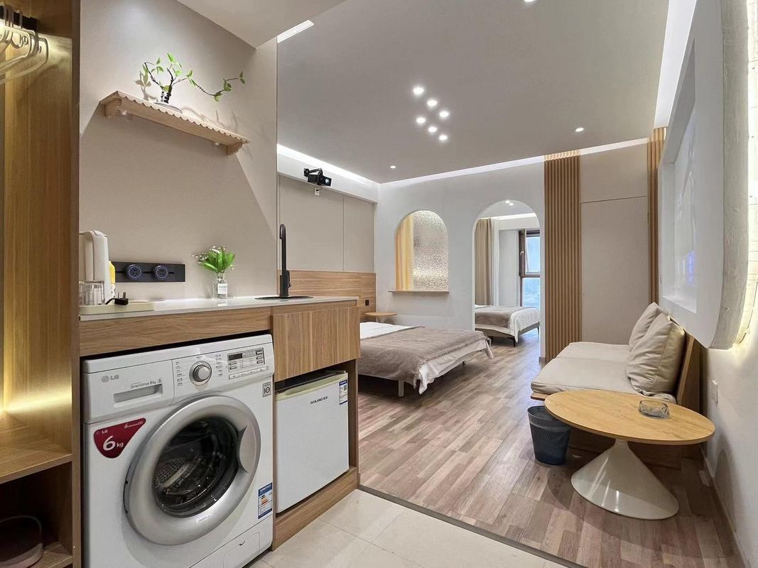 浠躍精品民宿(中央大街索菲亞店)