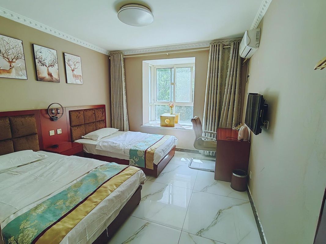 xi'an tian fu le tu jiu dian