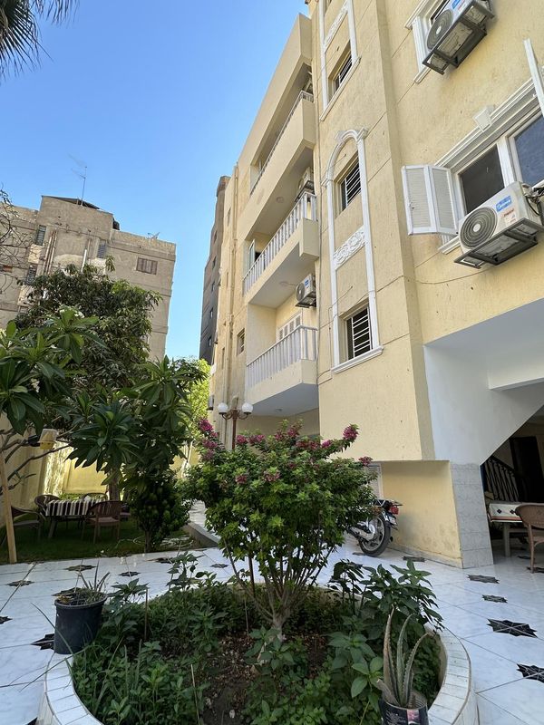 埃及八方華人民宿