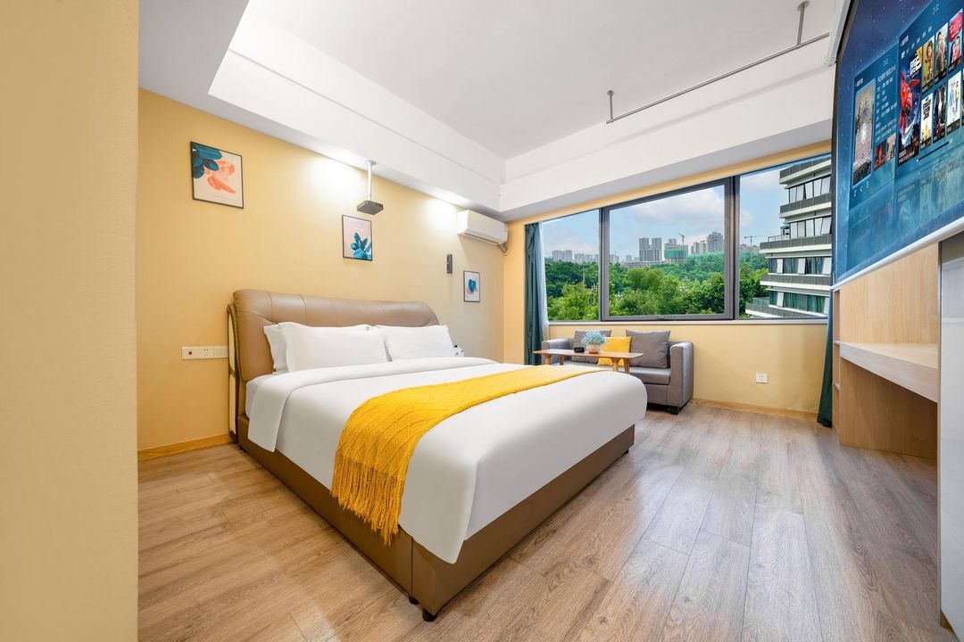 Jinqi Huating Executive Apartments