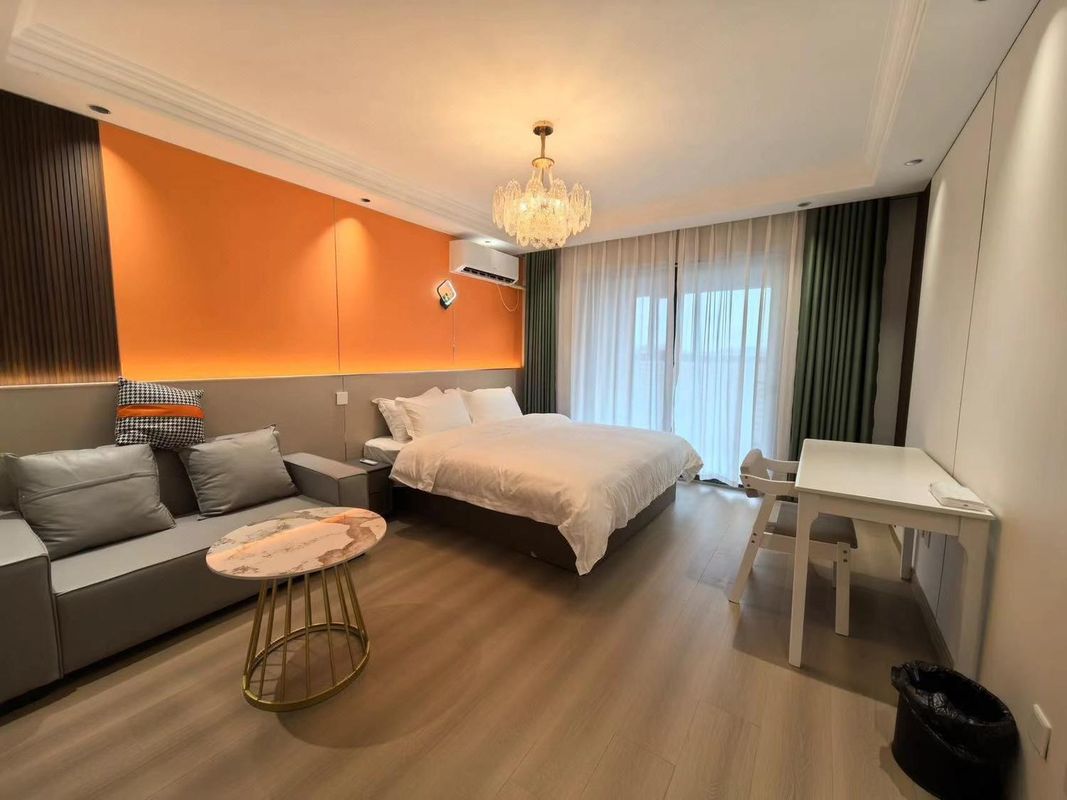 Gucci Apartment (Shanghai Fengxian Xincheng Subway Station)