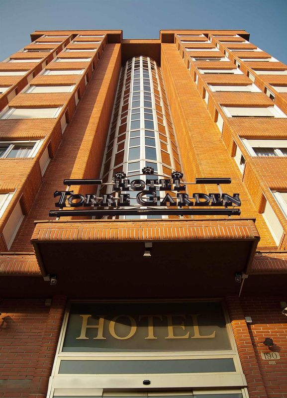 波塞爾託雷花園酒店