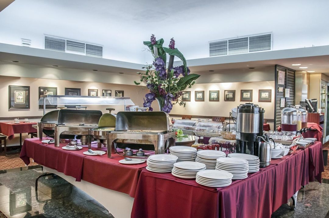 多瓦爾品質酒店