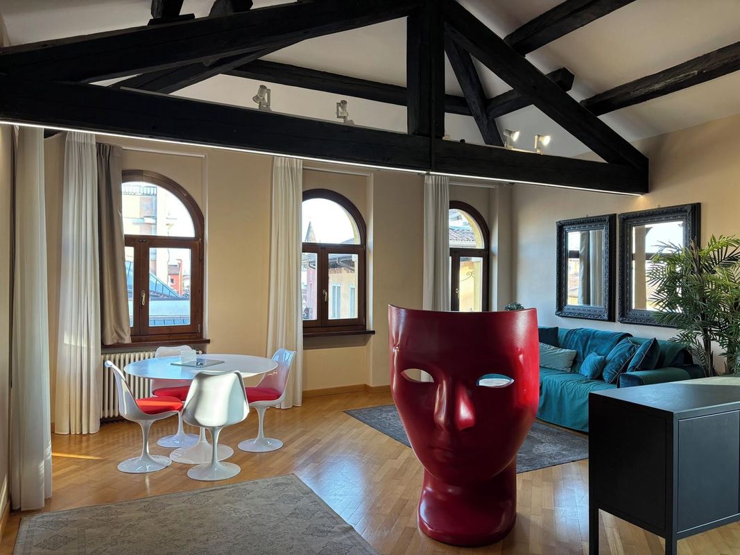 埃爾貝廣場旅館