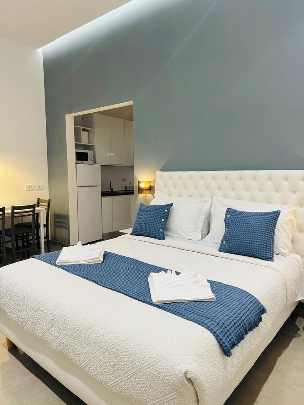 莉娜套房和房間