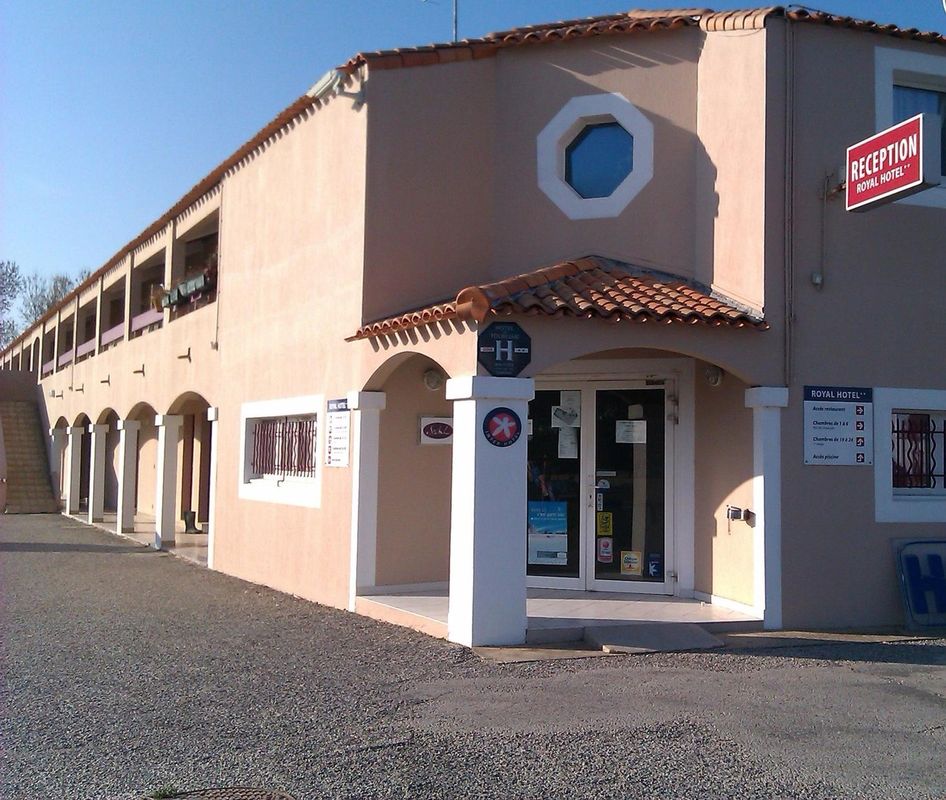 Artemia Aigues-Mortes - Hotel Avec Piscine