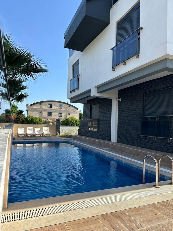 阿西亞拉拉套房