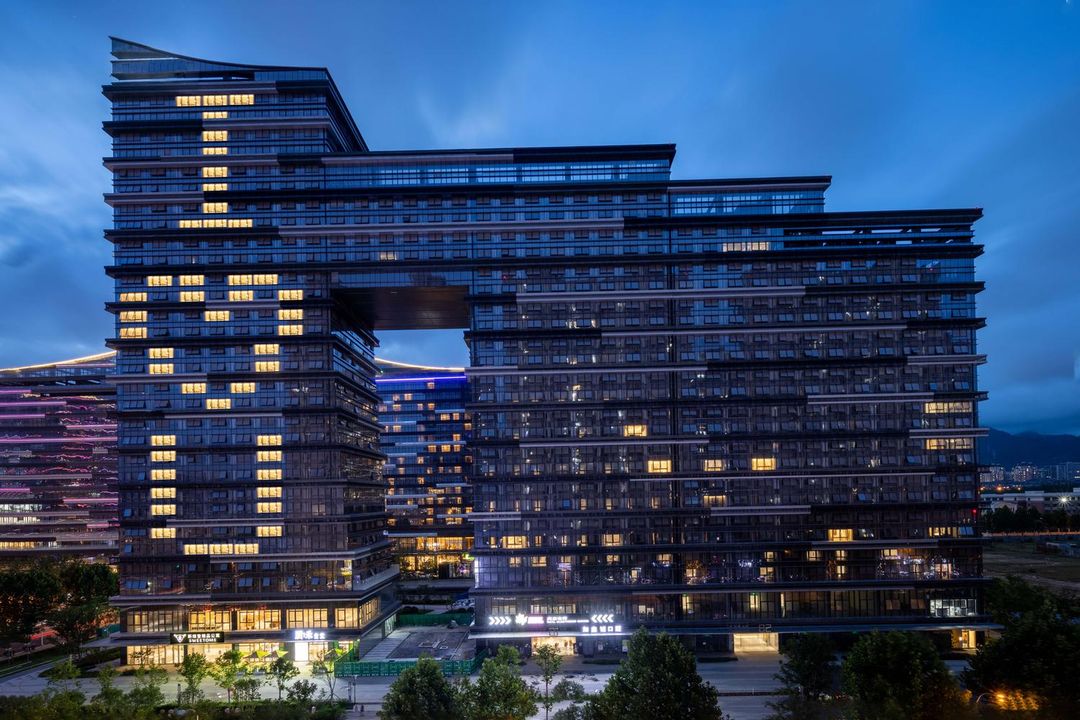 Qingyue Holiday Light Luxury Apartment (Licun Subway Station Branch)