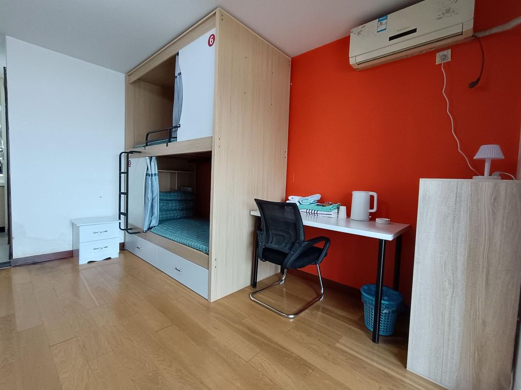 Yizhuang Hostel Homestay (Yizhuang Tongren Subway Station Rongchang East Street Subway Station)