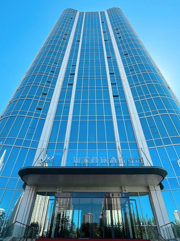 如家商旅酒店(烏魯木齊站南廣場店)