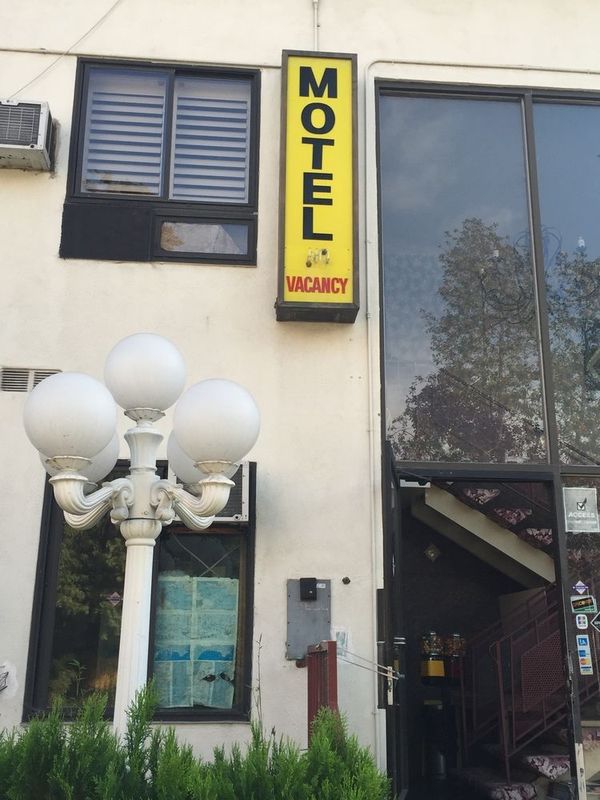 Hollywood 7 Star Motel