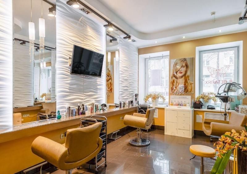 Art Grand Viktoriya Hotel