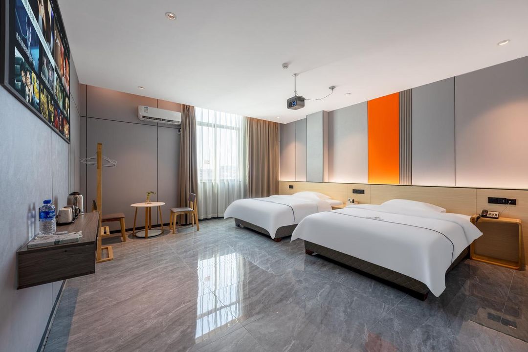 The Platinum Radisson Hotel