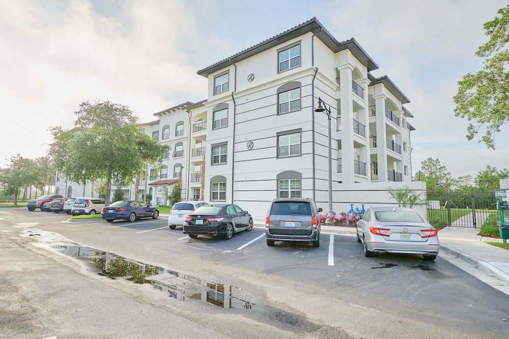 Sonder Vista Cay Apartments