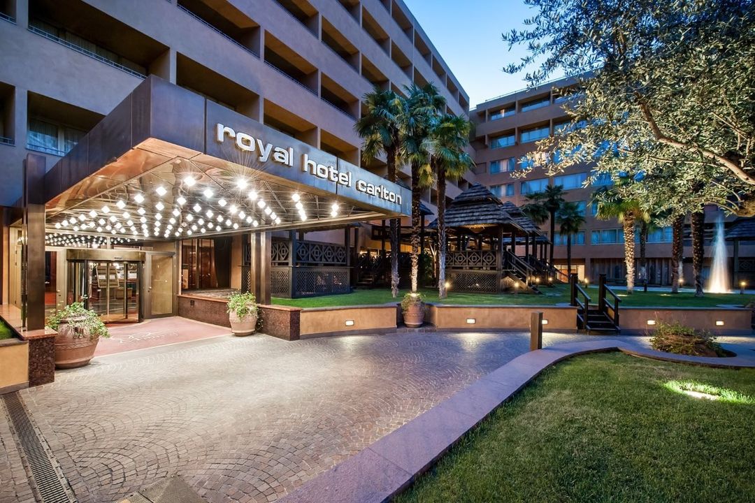 皇家卡爾頓酒店