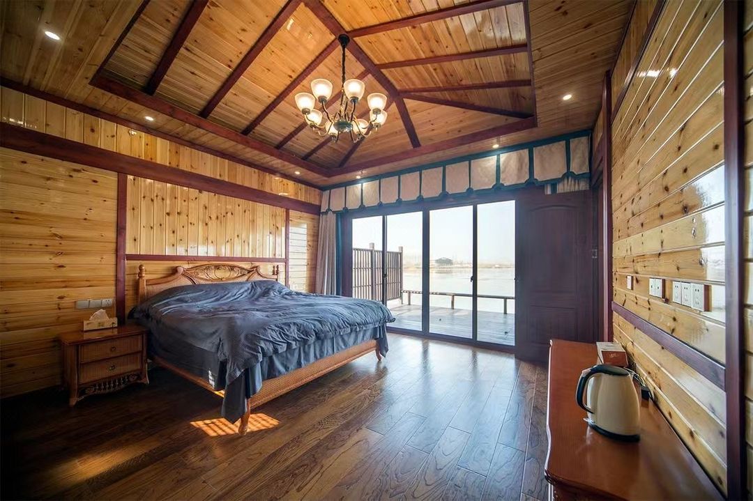 Chishan Lake Guesthouse