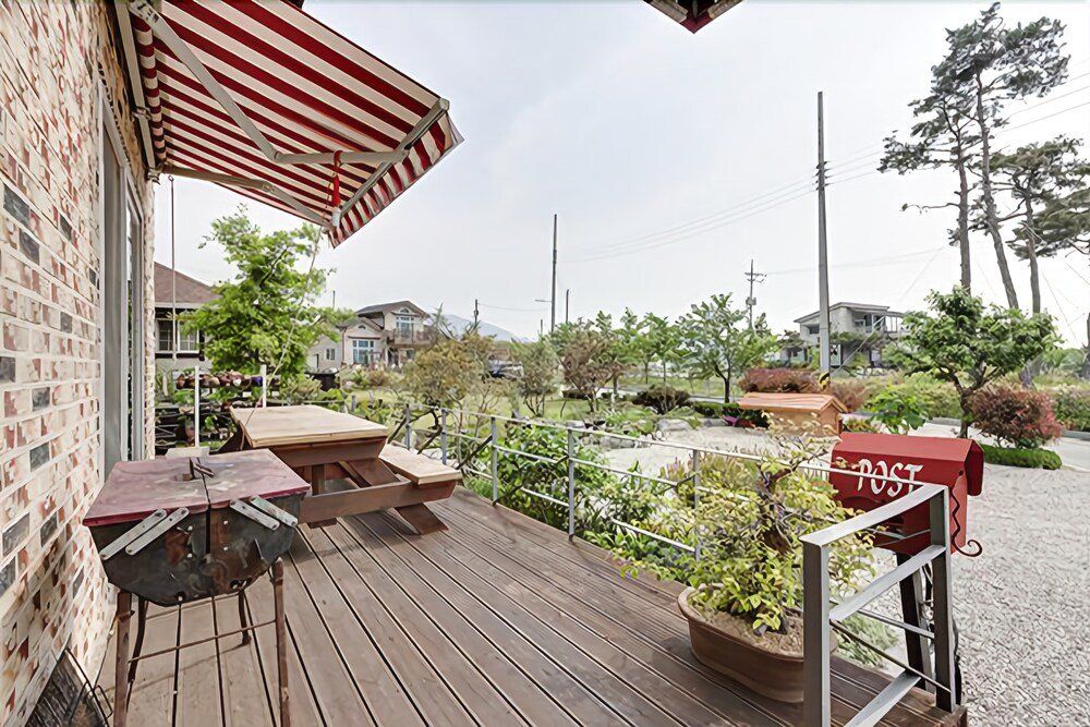 Buan Cheongja Pension