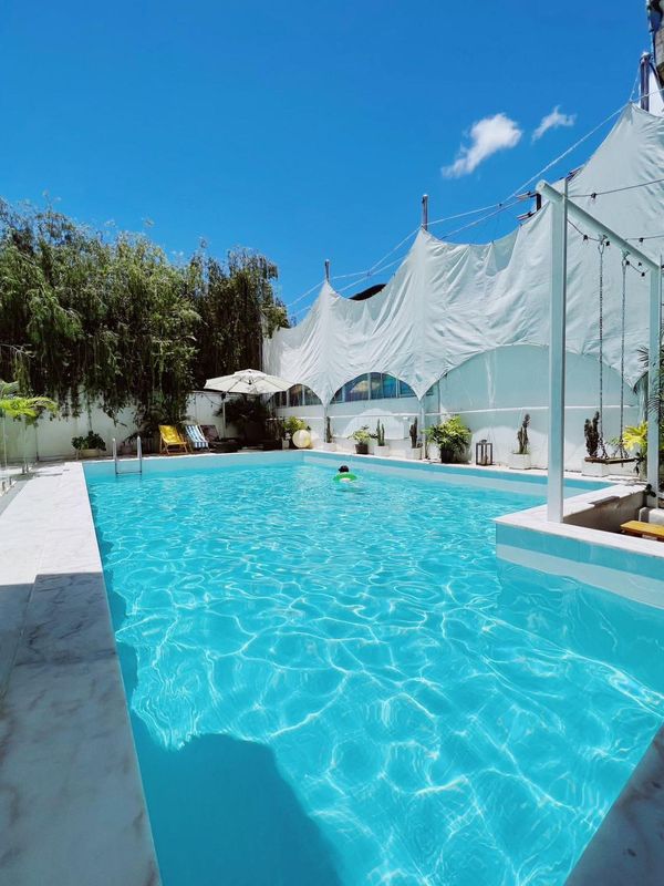 屋上月白CASA·V泳池·藝術民宿